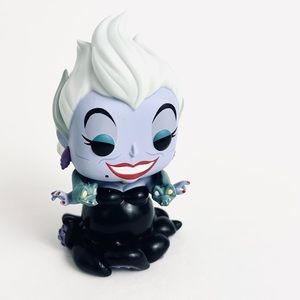 Funko Pop! Disney Little Mermaid Ursula w/ Eels #568